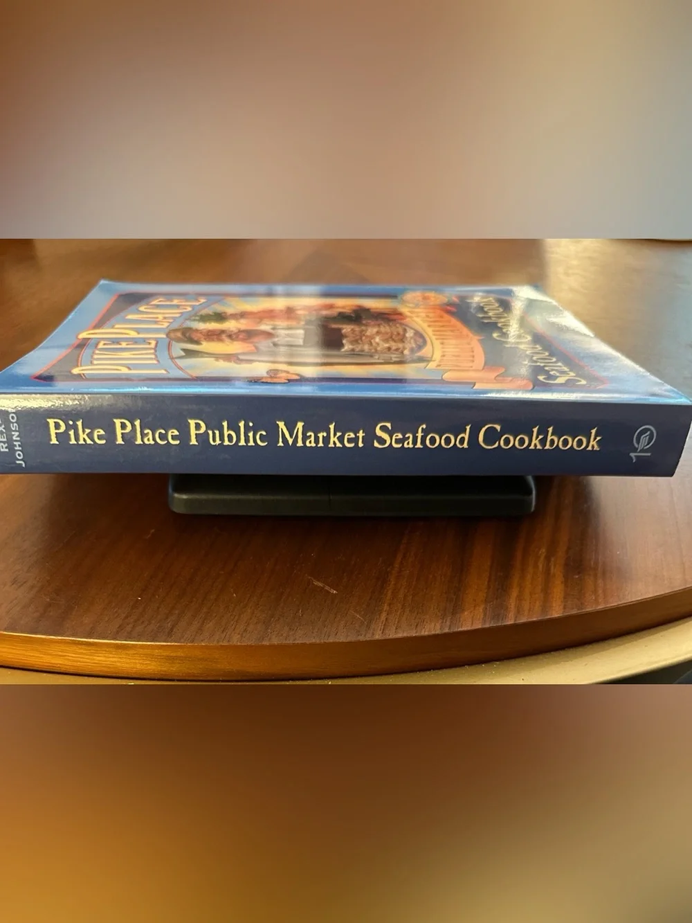 Pike Place Public Market Seafood Cookbook | Softcover | Like New